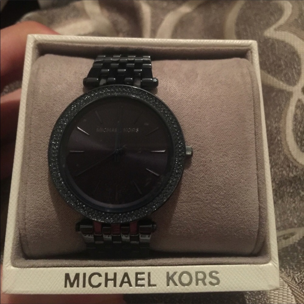 MK watch